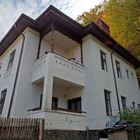 Vila Brazilor Caciulata Exterior photo